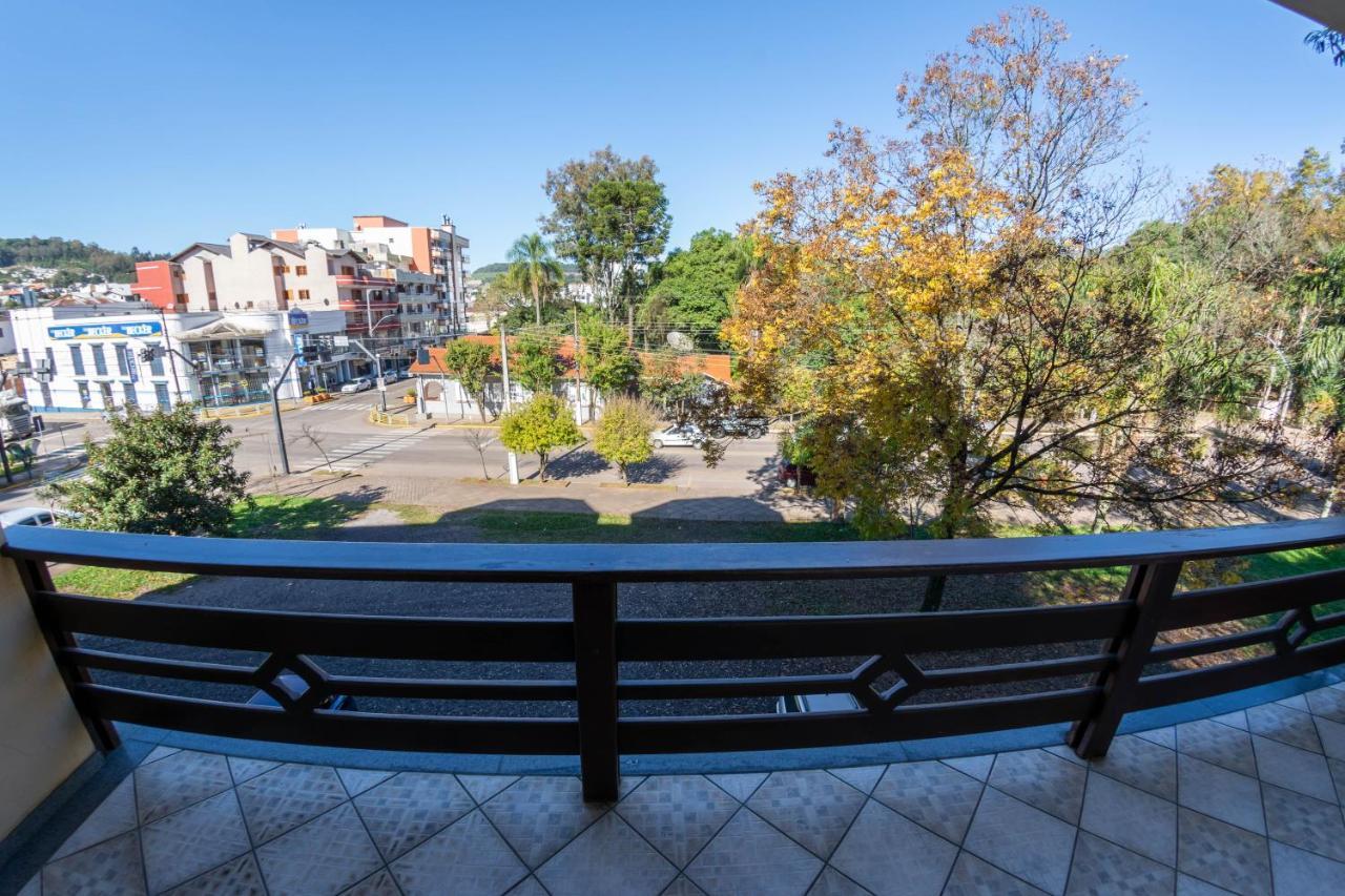 Via Genova Parque Hotel Serafina Corea Екстериор снимка